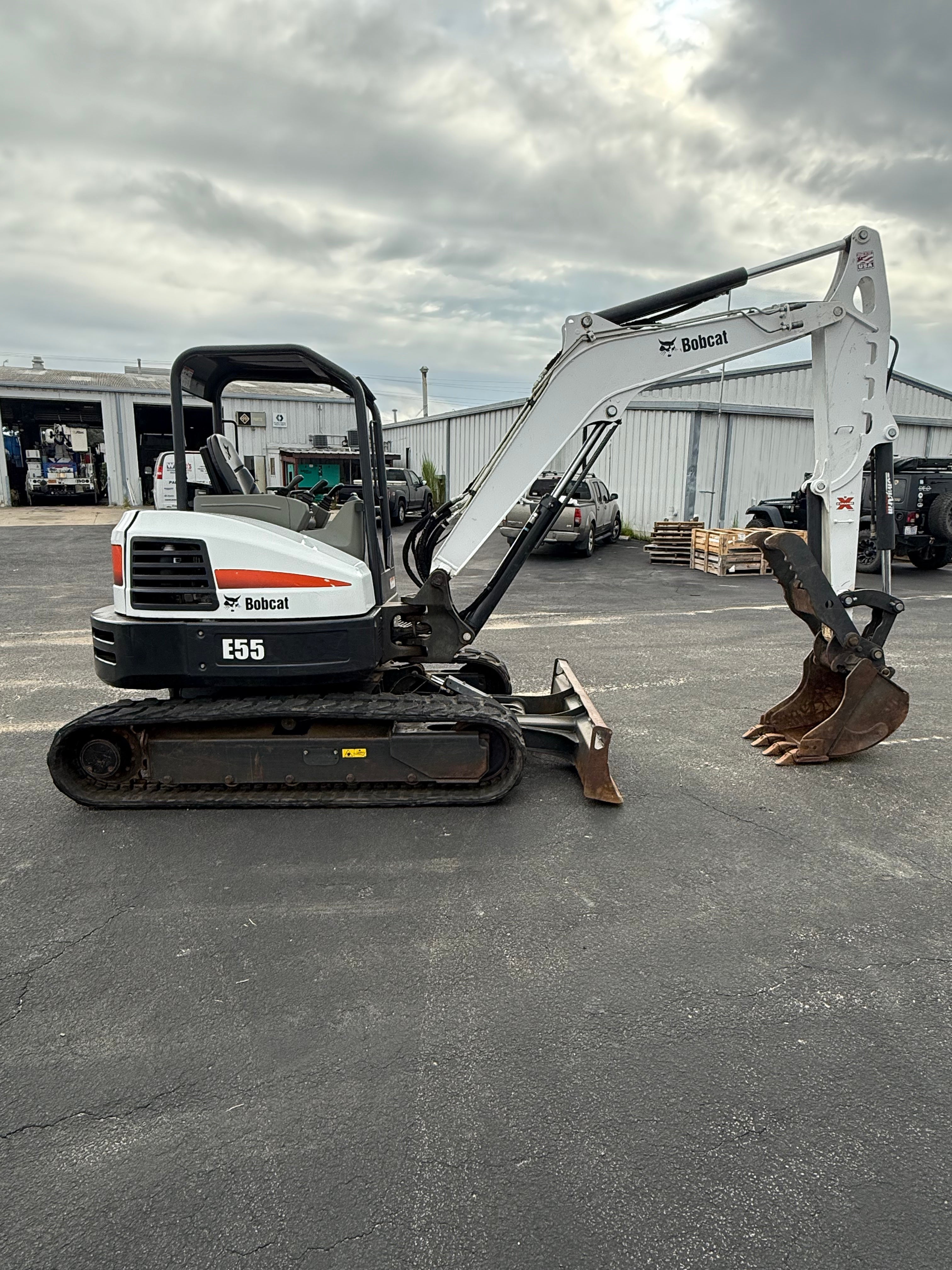 2019 Bobcat E55 Excavator with 1050 Hours